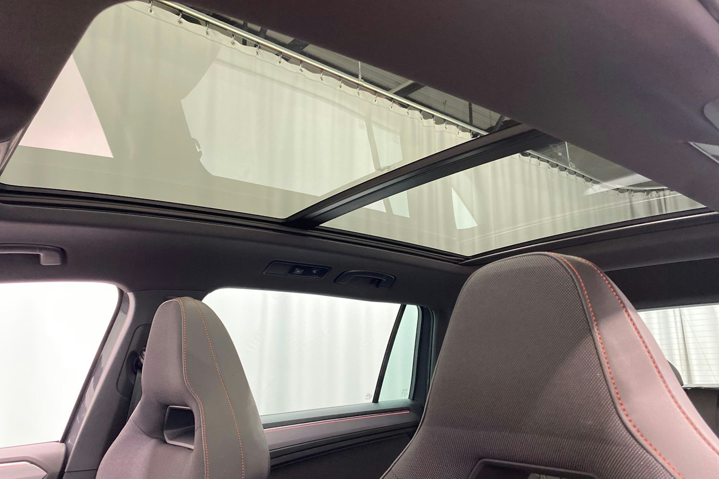 harmaa SEAT Tarraco 2024 kuva 21.