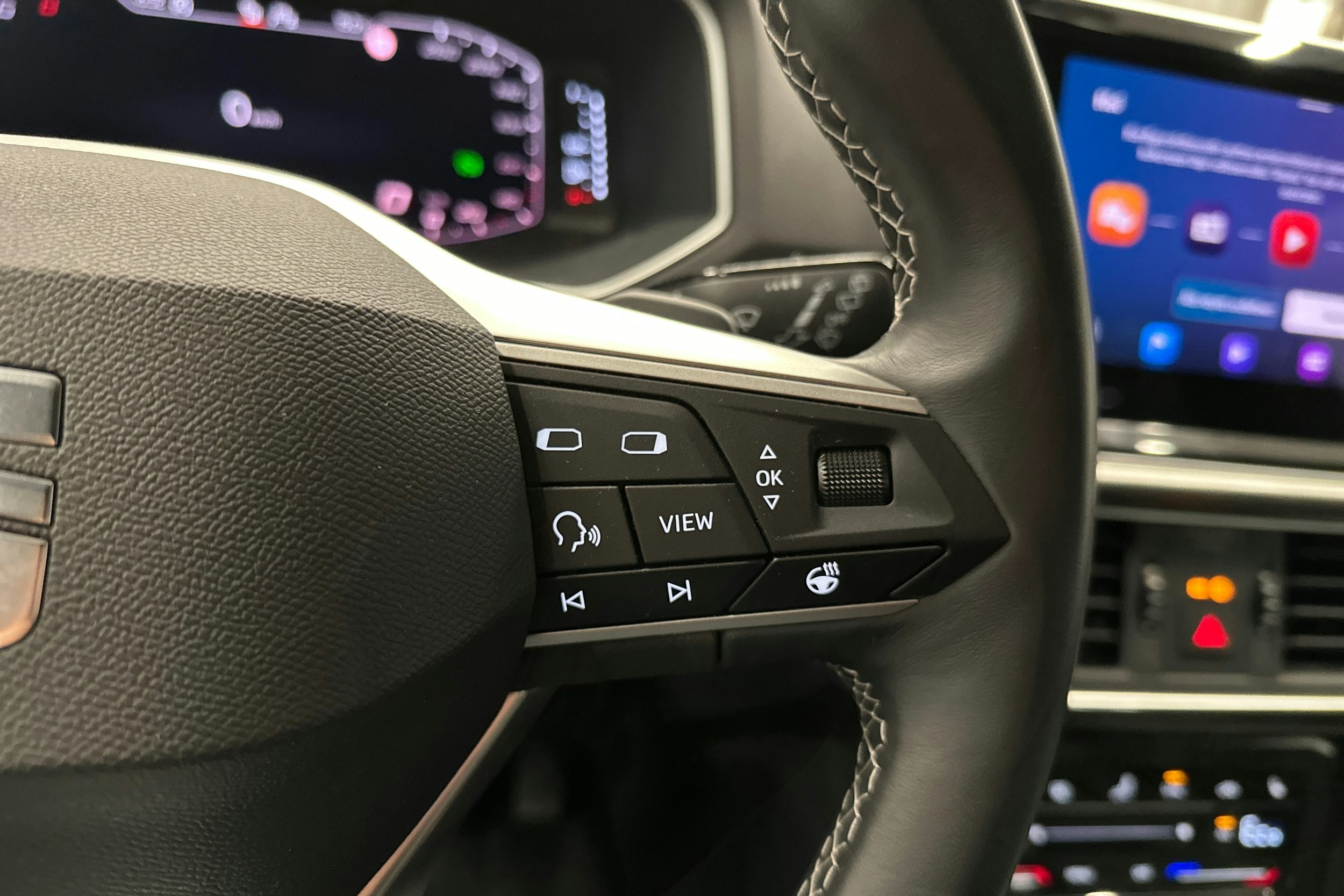 harmaa SEAT Tarraco 2024 kuva 12.