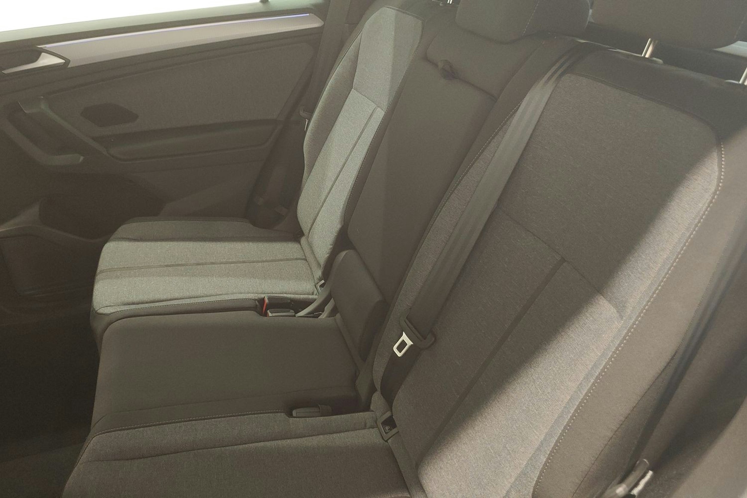 harmaa SEAT Tarraco 2025 kuva 8.