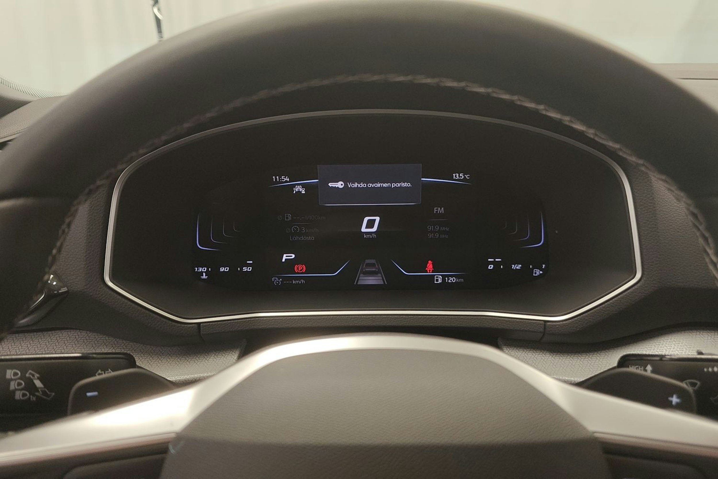 harmaa SEAT Tarraco 2025 kuva 12.
