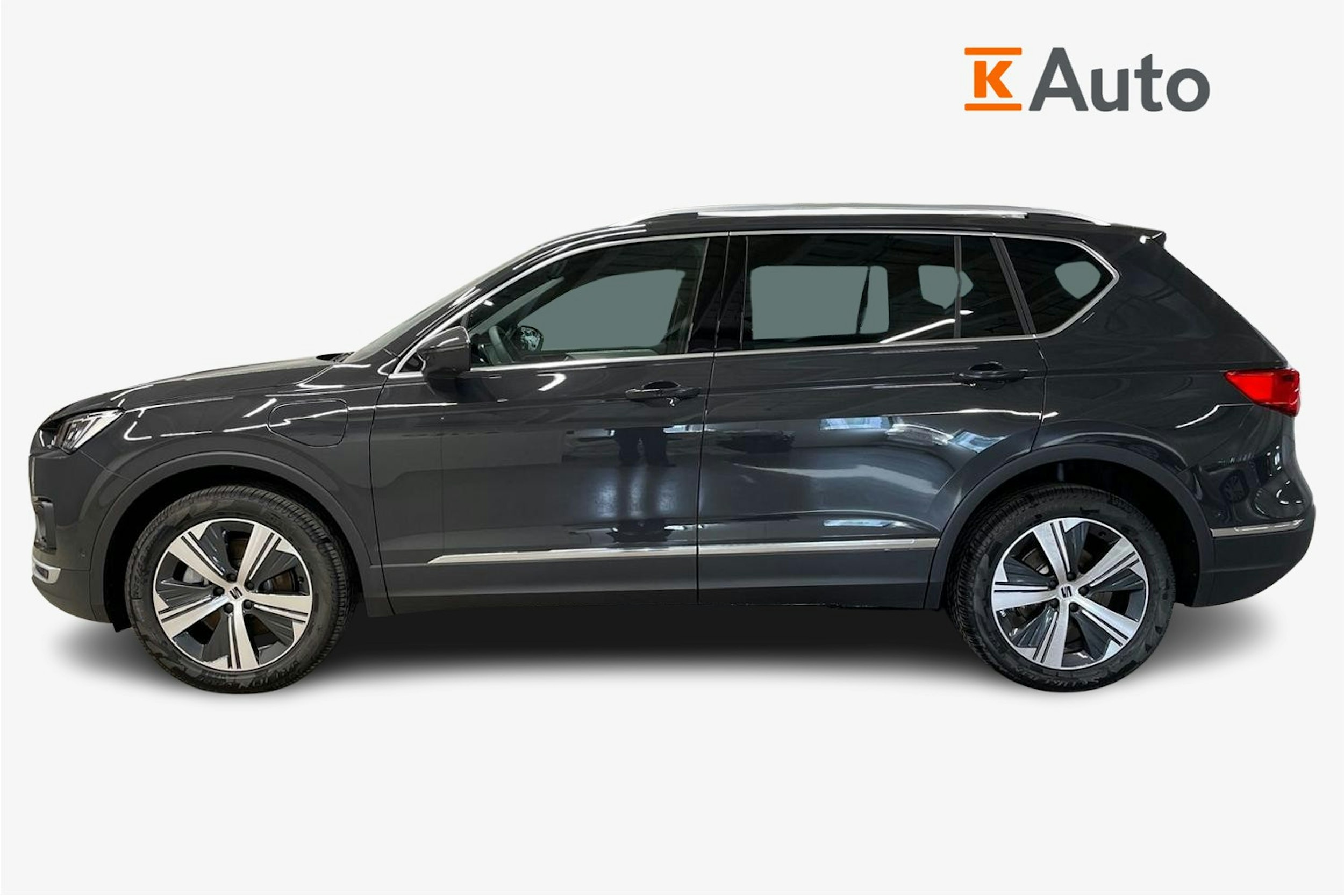 harmaa SEAT Tarraco 2025 kuva 5.