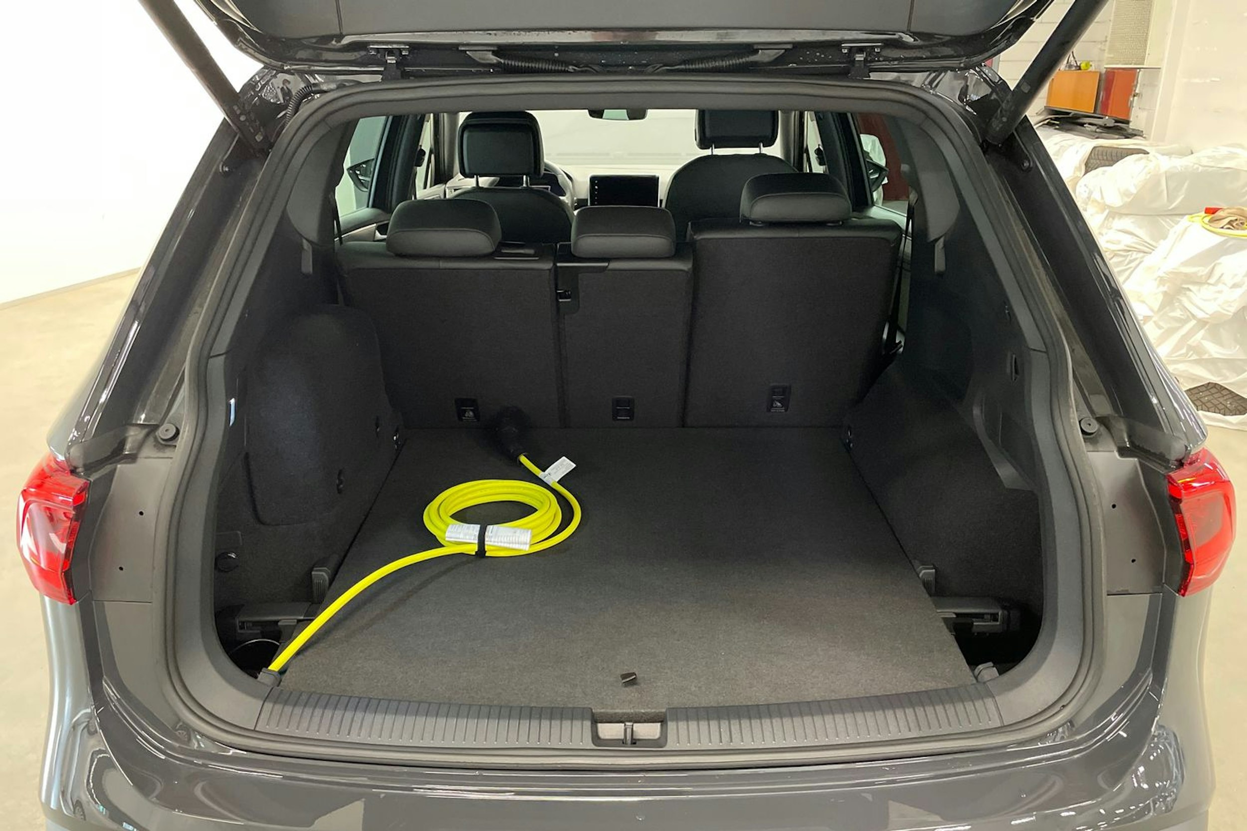 harmaa SEAT Tarraco 2025 kuva 11.