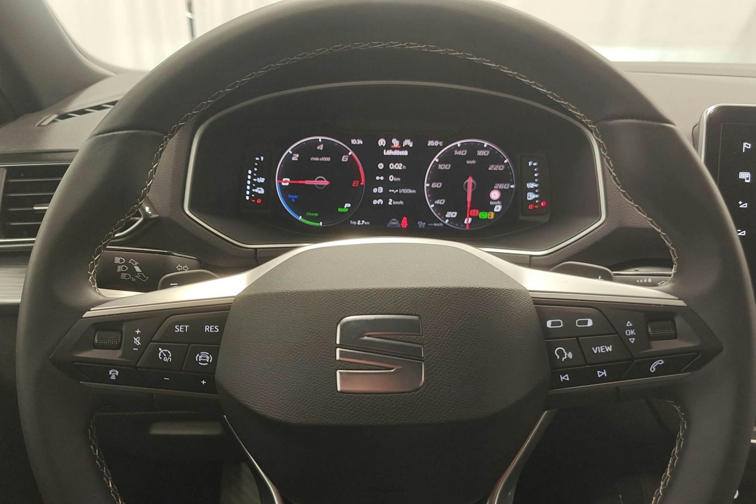 harmaa SEAT Tarraco 2025 kuva 13.
