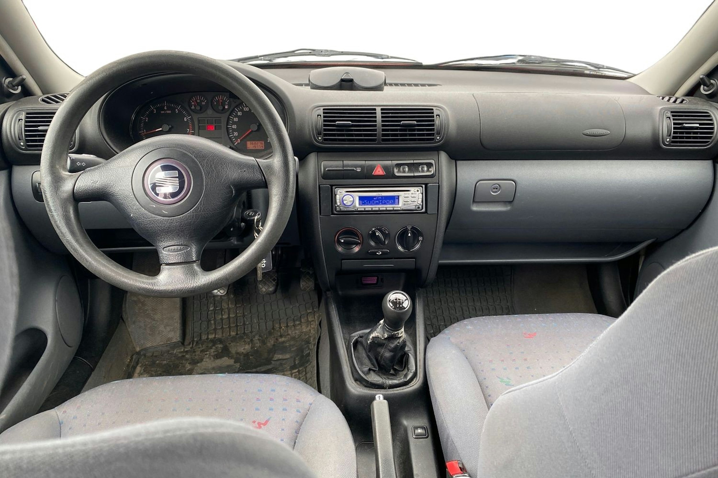 Punainen SEAT TOLEDO 1999 kuva 9.