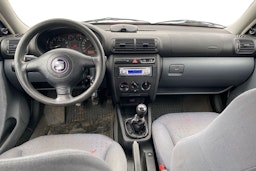 Punainen SEAT TOLEDO 1999 kuva 9.