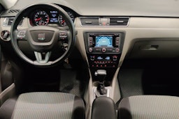 Punainen SEAT TOLEDO 2014 kuva 9.