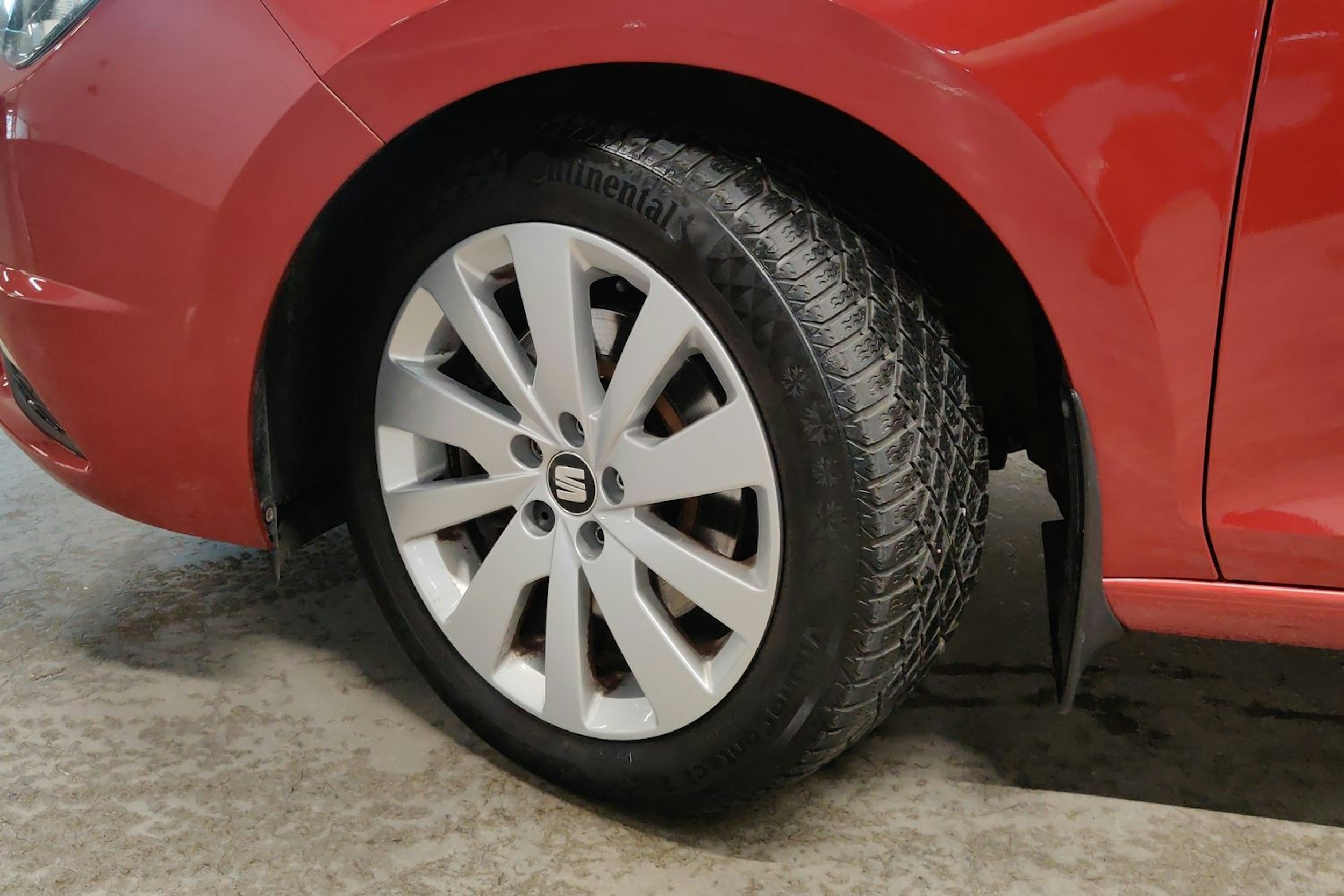 Punainen SEAT TOLEDO 2014 kuva 13.