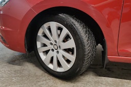 Punainen SEAT TOLEDO 2014 kuva 13.