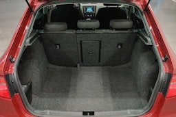 Punainen SEAT TOLEDO 2014 kuva 15.
