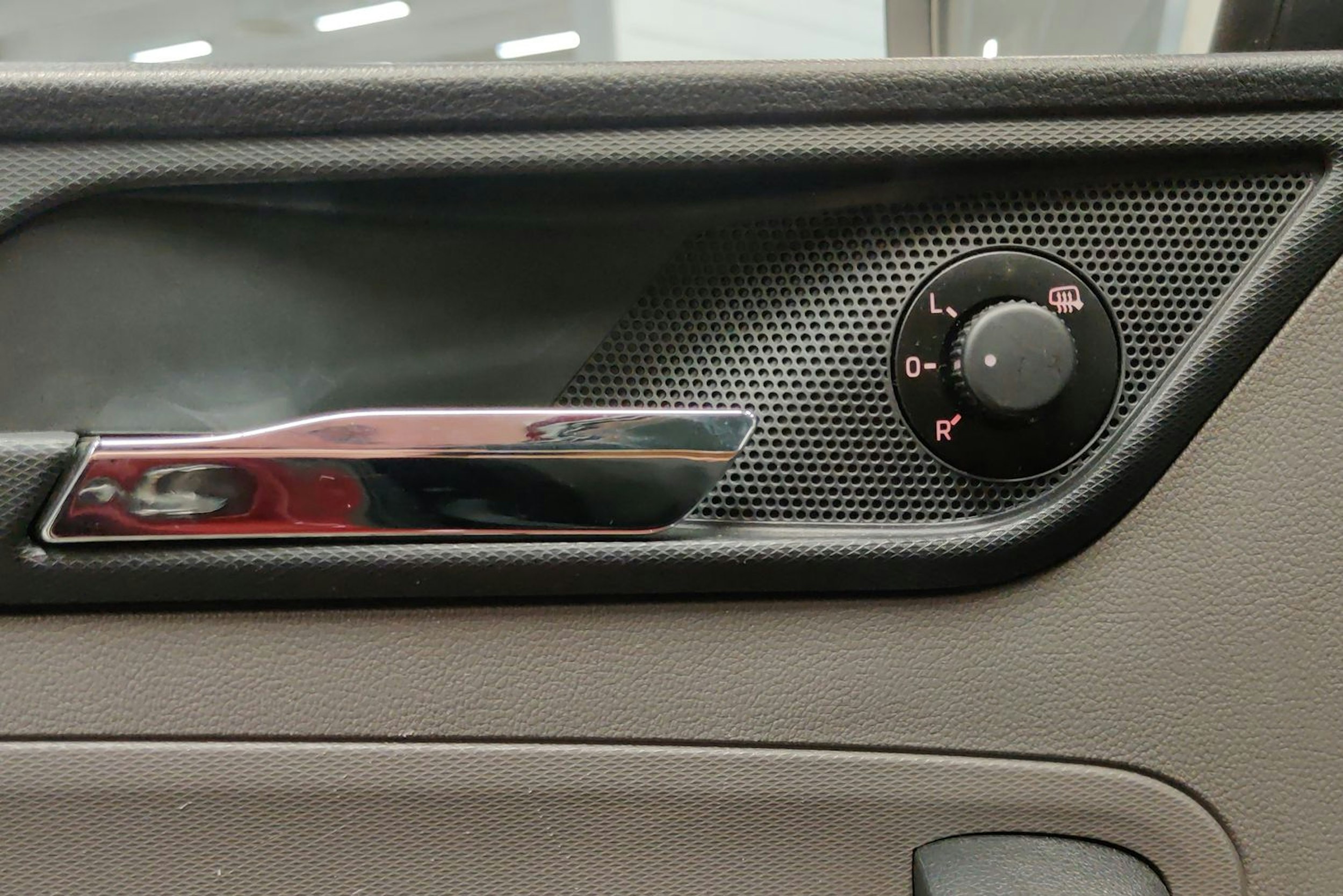 Punainen SEAT TOLEDO 2014 kuva 23.