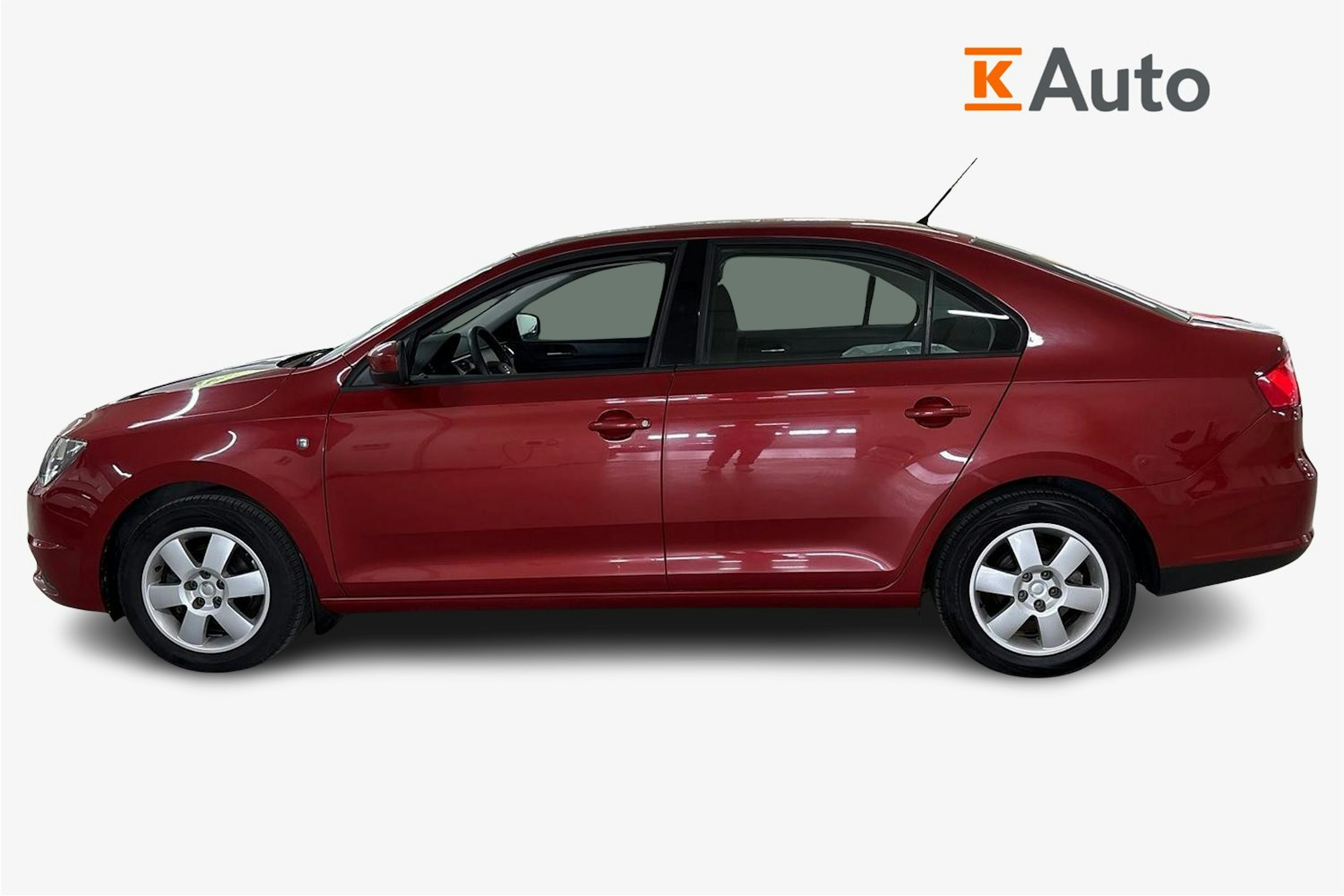 punainen SEAT Toledo 2015 kuva 6.