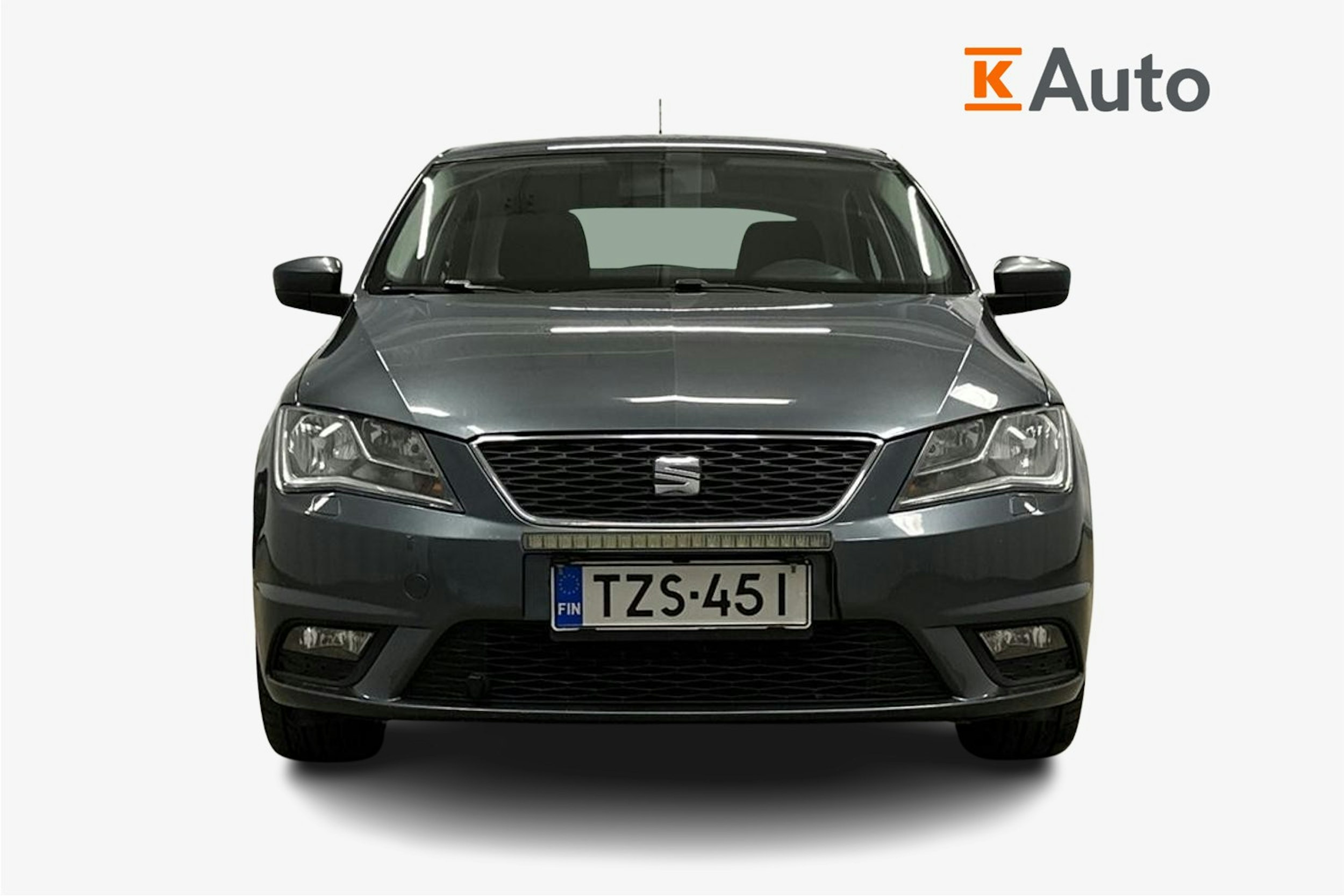 harmaa SEAT Toledo 2015 kuva 5.