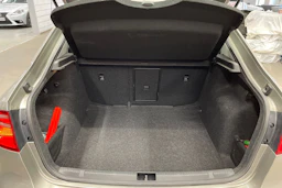 ruskea (beige) SEAT Toledo 2017 kuva 11.