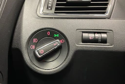 ruskea (beige) SEAT Toledo 2017 kuva 15.