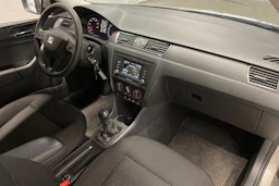 ruskea (beige) SEAT Toledo 2017 kuva 20.