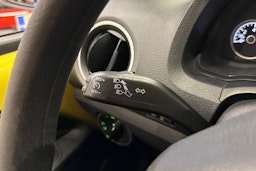 Keltainen Skoda CITIGO 2013 kuva 17.