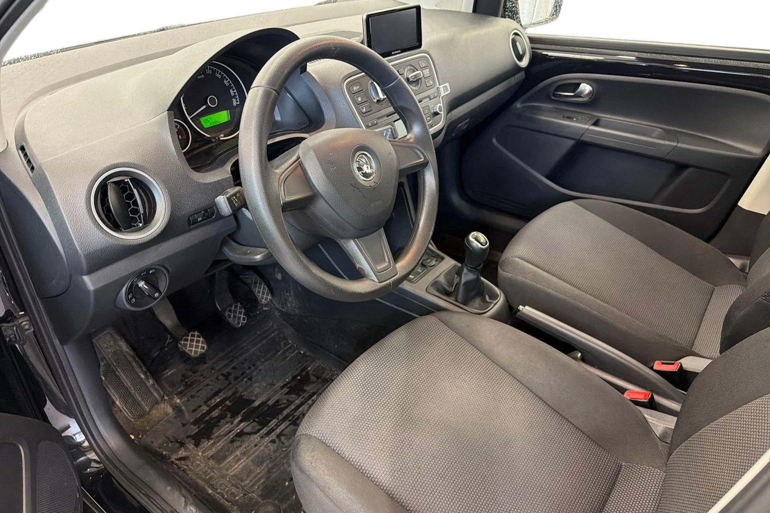musta Skoda Citigo 2015 kuva 3.