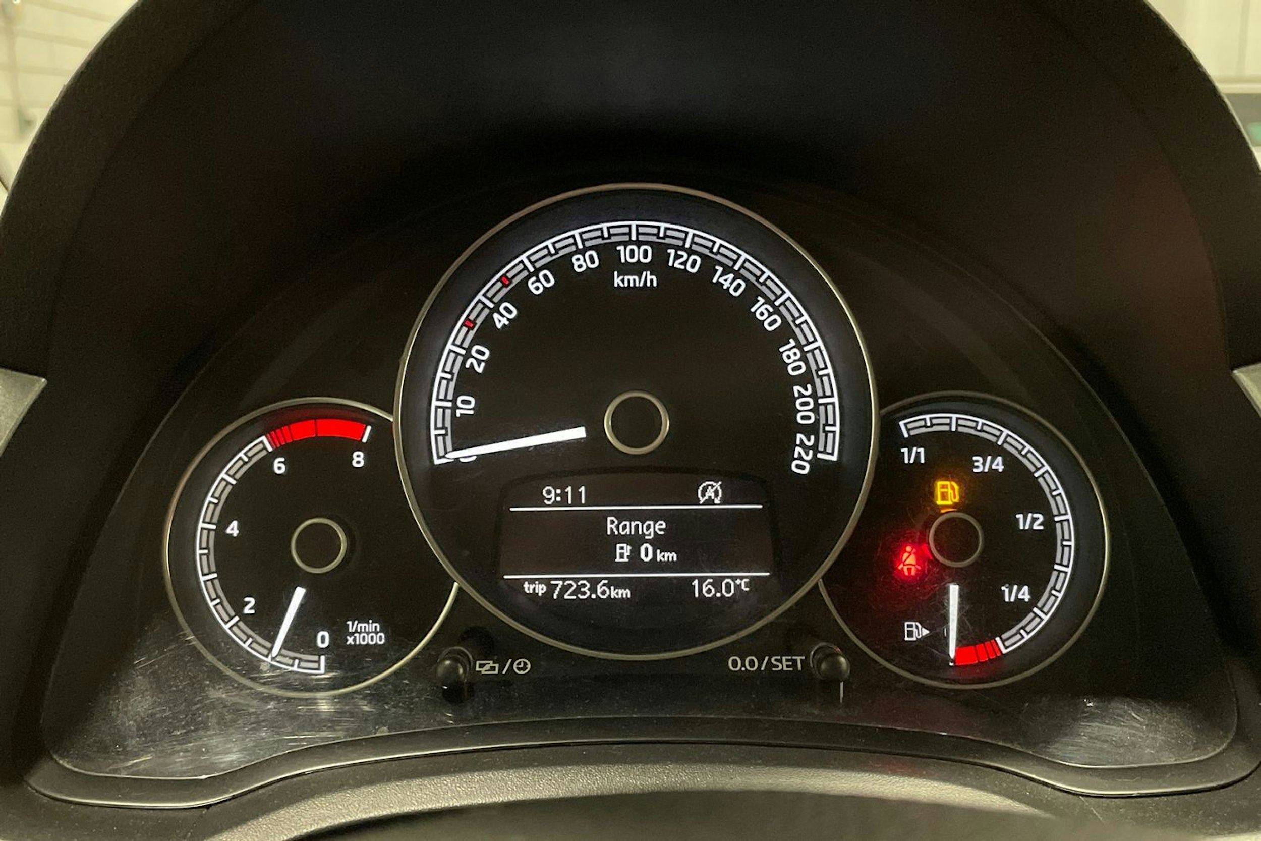 valkoinen Skoda Citigo 2017 kuva 13.