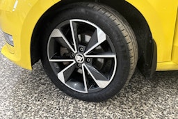 keltainen Skoda Citigo 2020 kuva 13.