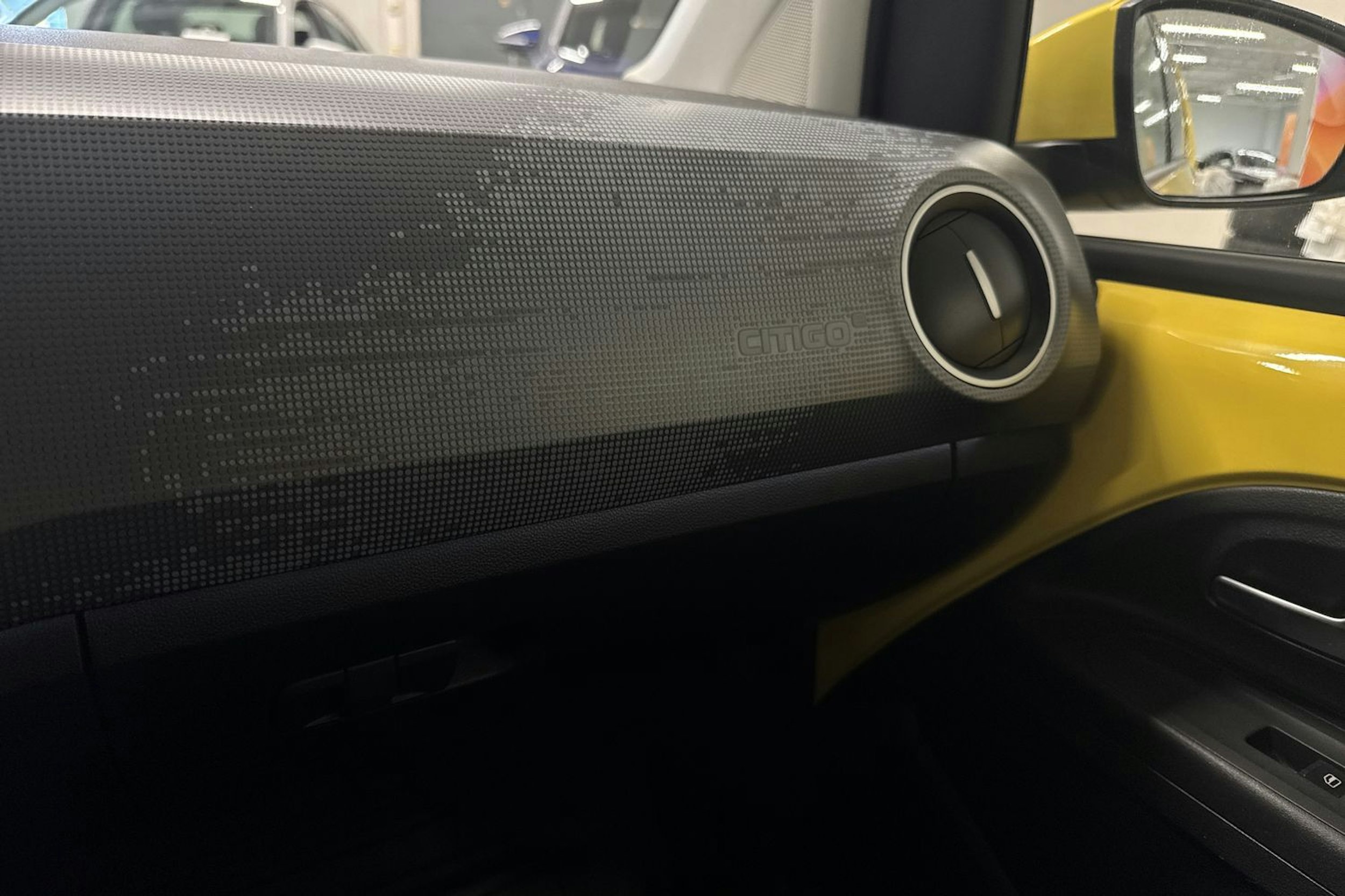 keltainen Skoda Citigo 2020 kuva 19.