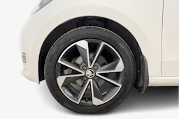 Valkoinen Skoda CITIGO 2021 kuva 9.