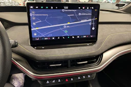 Vihreä Skoda Elroq 2025 kuva 12.