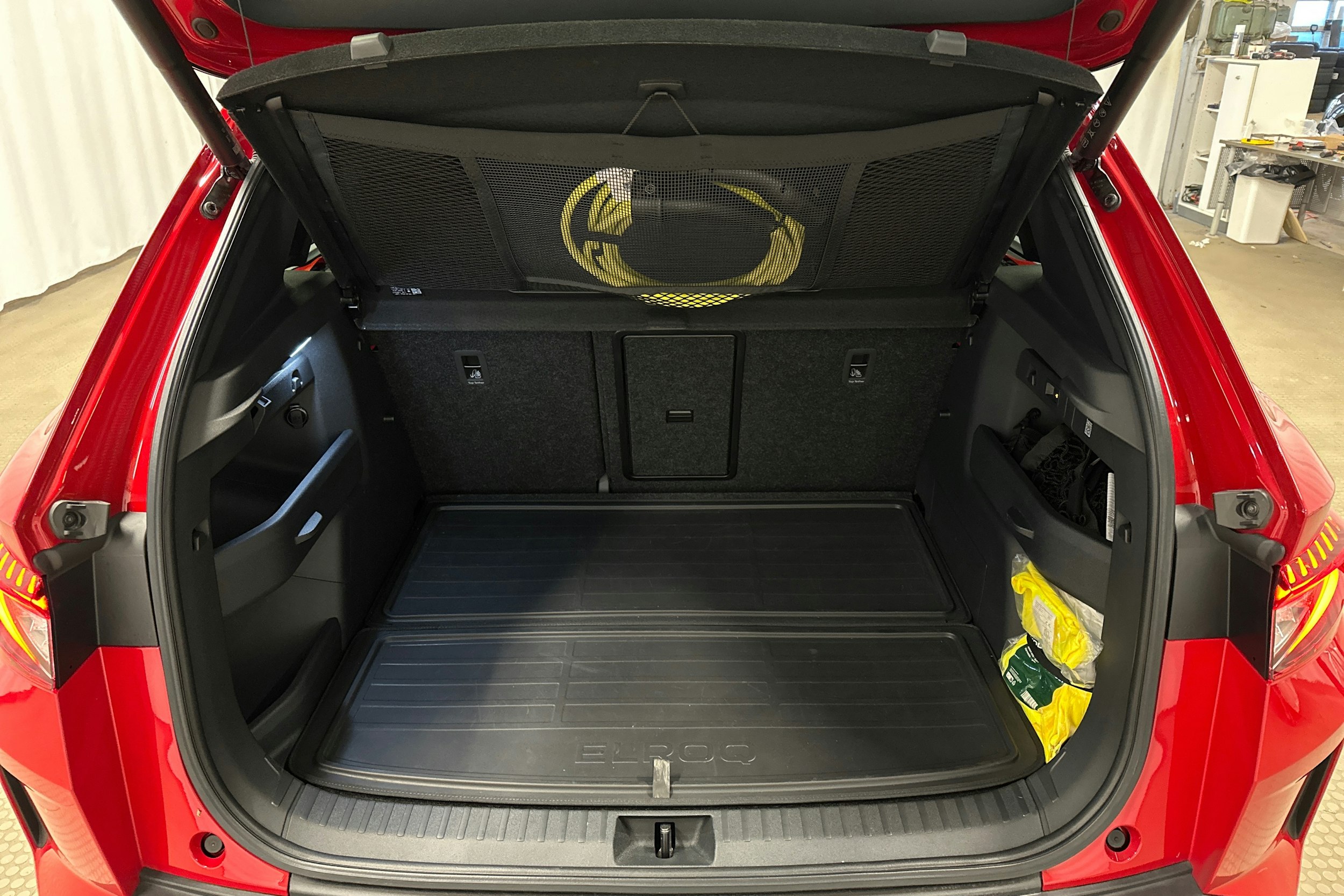 punainen Skoda Elroq 2025 kuva 14.