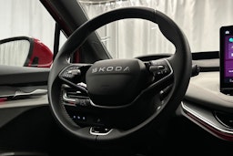 punainen Skoda Elroq 2025 kuva 20.