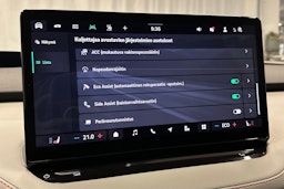 punainen Skoda Elroq 2025 kuva 30.