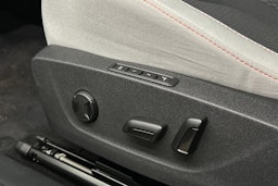 vihreä Skoda Elroq 2025 kuva 17.