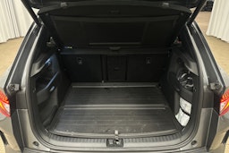 harmaa Skoda Elroq 2025 kuva 14.