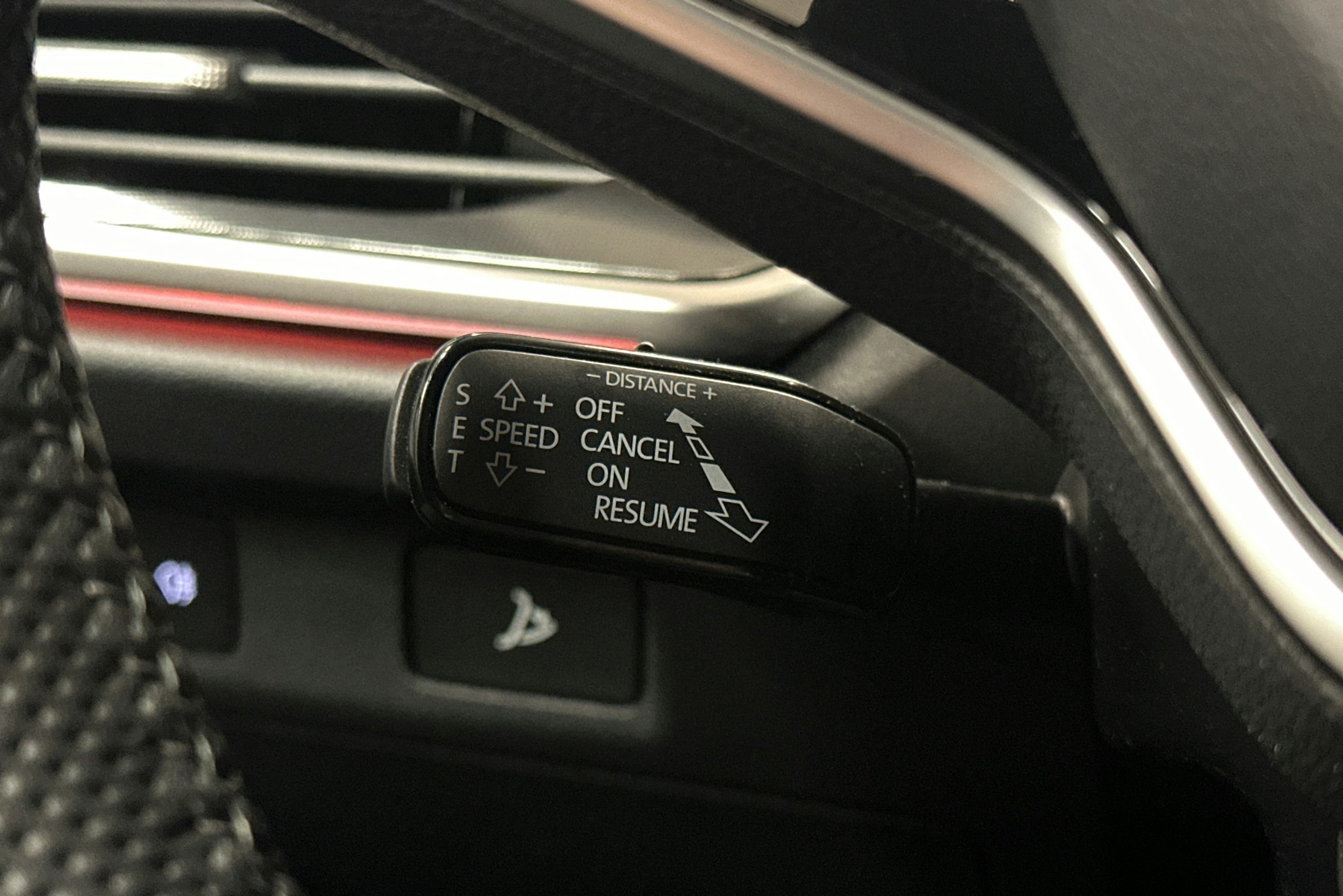 harmaa Skoda Elroq 2025 kuva 23.