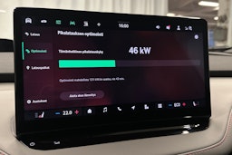 harmaa Skoda Elroq 2025 kuva 28.