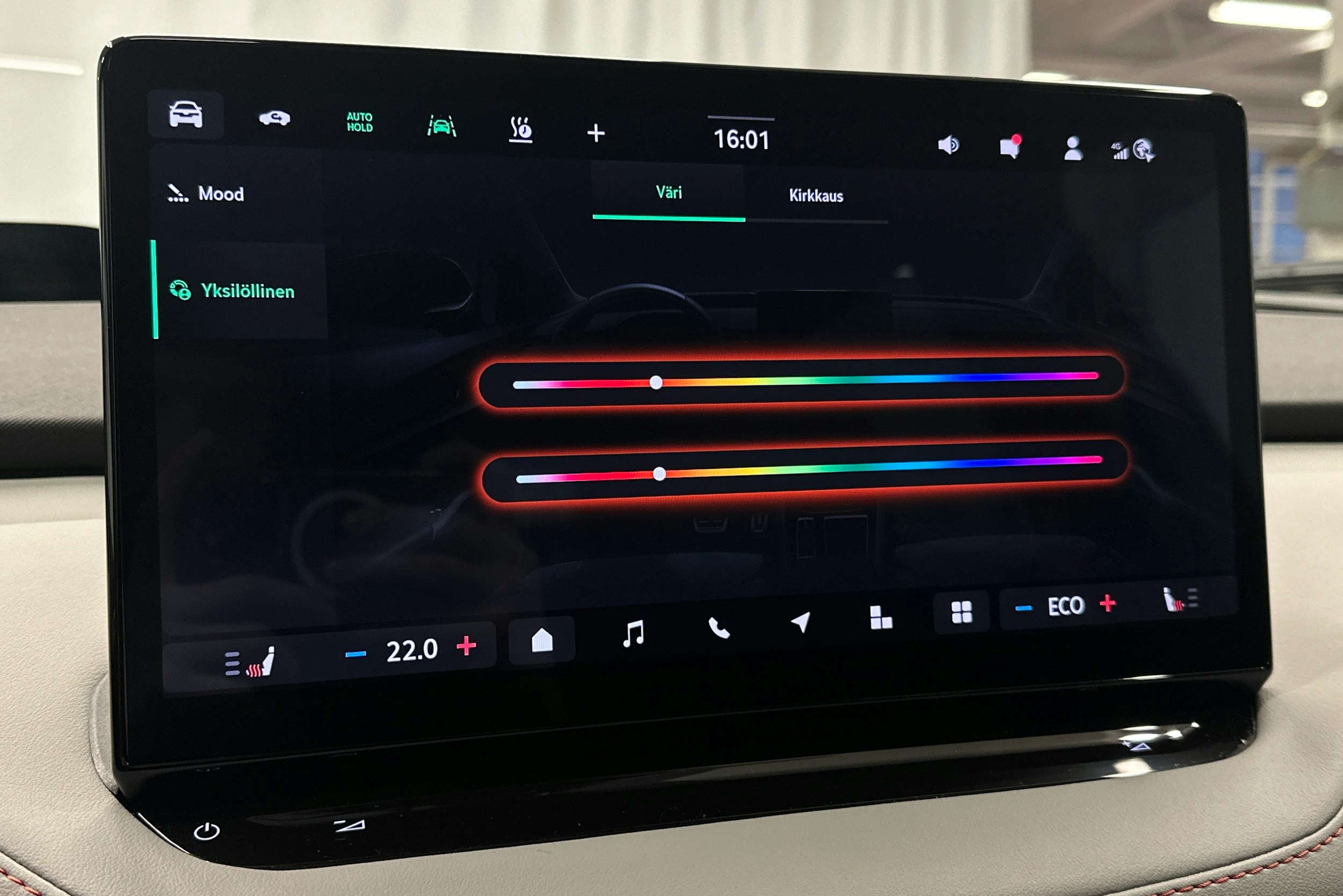 harmaa Skoda Elroq 2025 kuva 32.