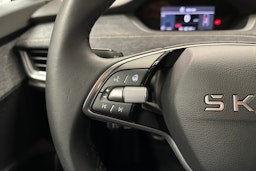 harmaa Skoda Elroq 2025 kuva 14.