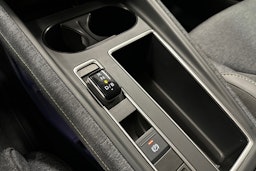 harmaa Skoda Elroq 2025 kuva 26.