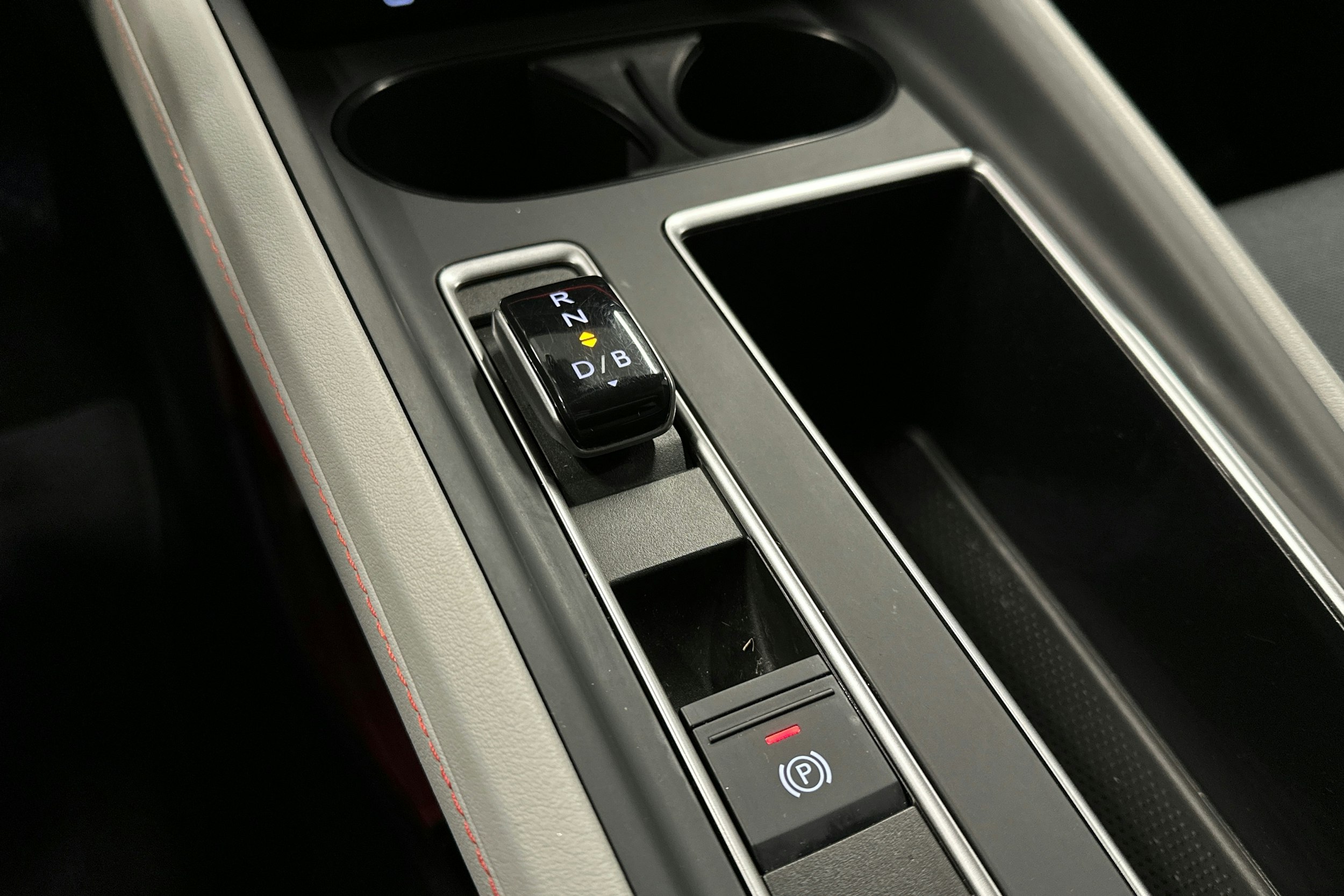 vihreä Skoda Elroq 2025 kuva 25.