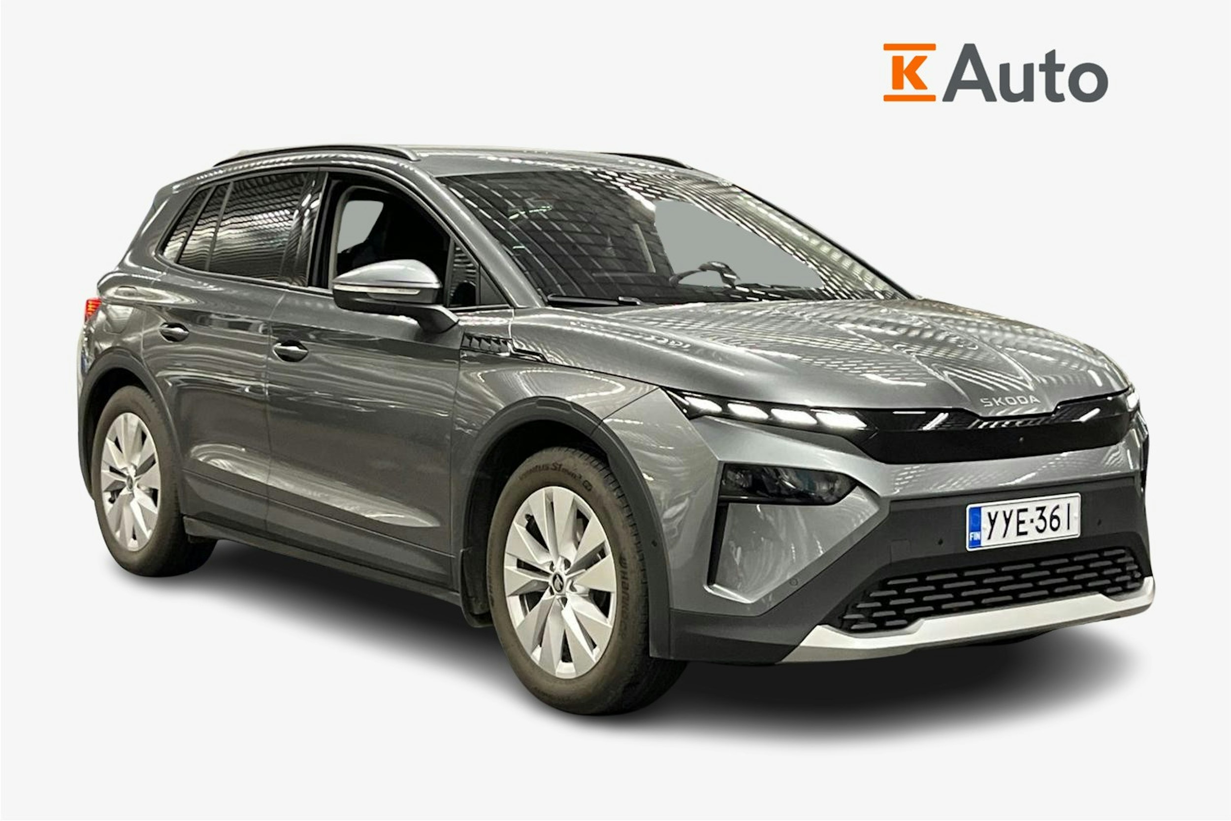 harmaa Skoda Elroq 2025 kuva 1.