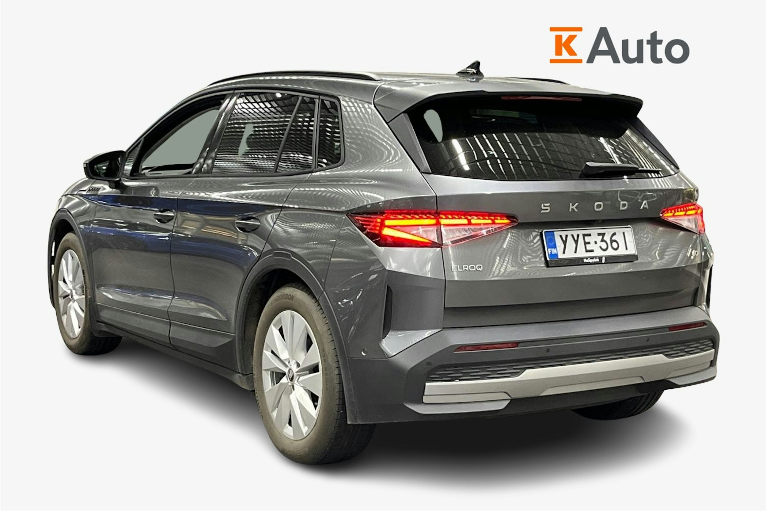 harmaa Skoda Elroq 2025 kuva 2.