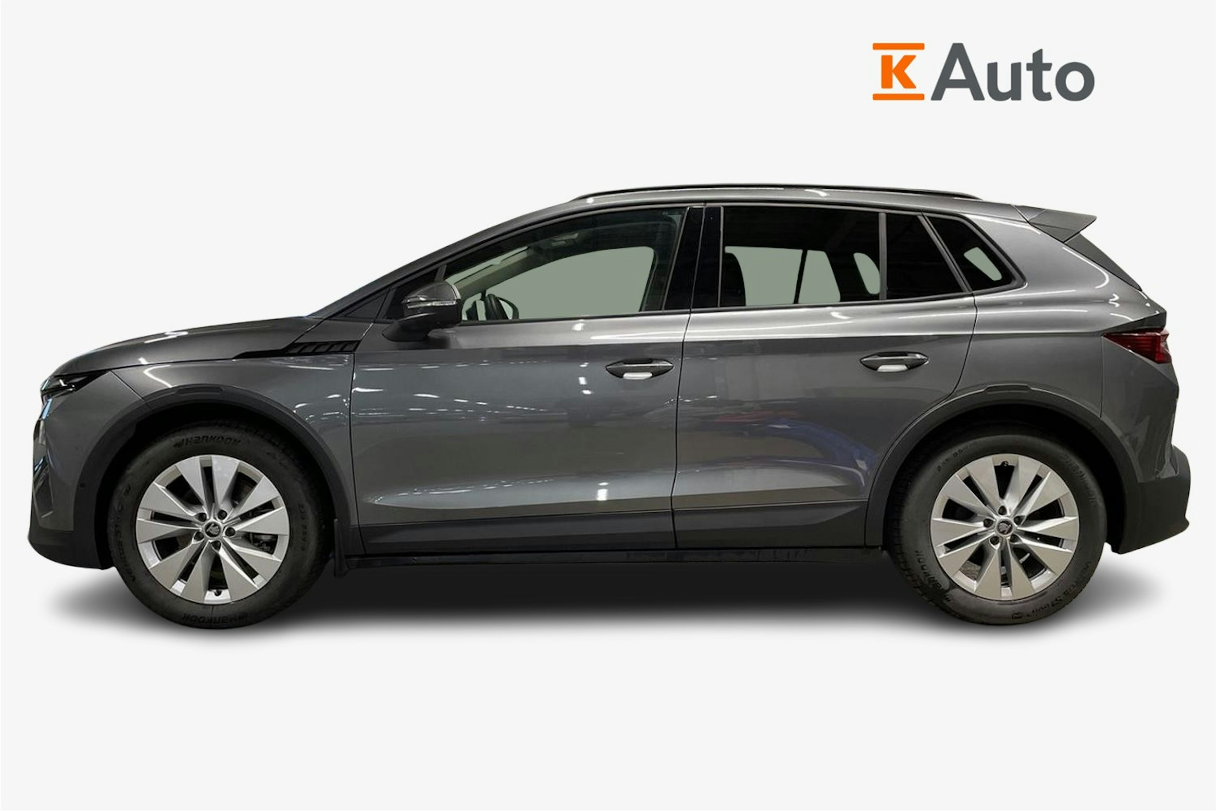 harmaa Skoda Elroq 2025 kuva 5.