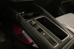 harmaa Skoda Elroq 2025 kuva 22.