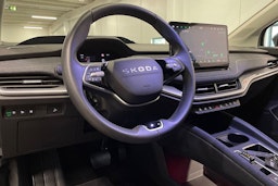 harmaa Skoda Elroq 2025 kuva 26.