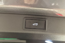 harmaa Skoda Elroq 2025 kuva 29.