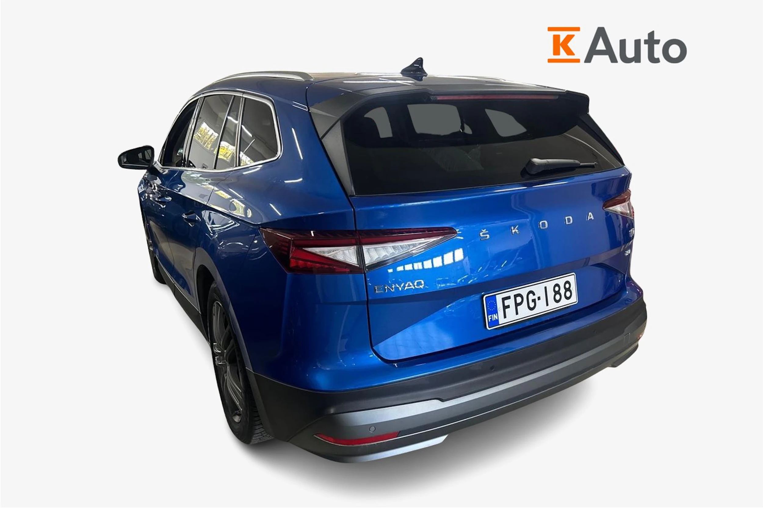 sininen Skoda Enyaq 2021 kuva 2.