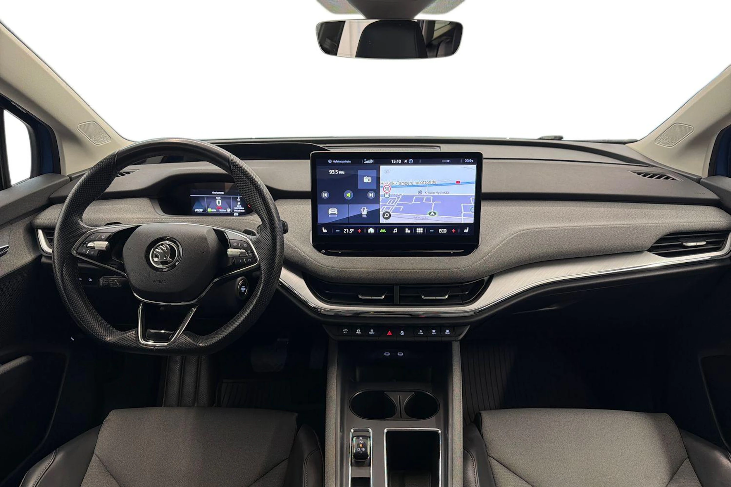 sininen Skoda Enyaq 2021 kuva 7.