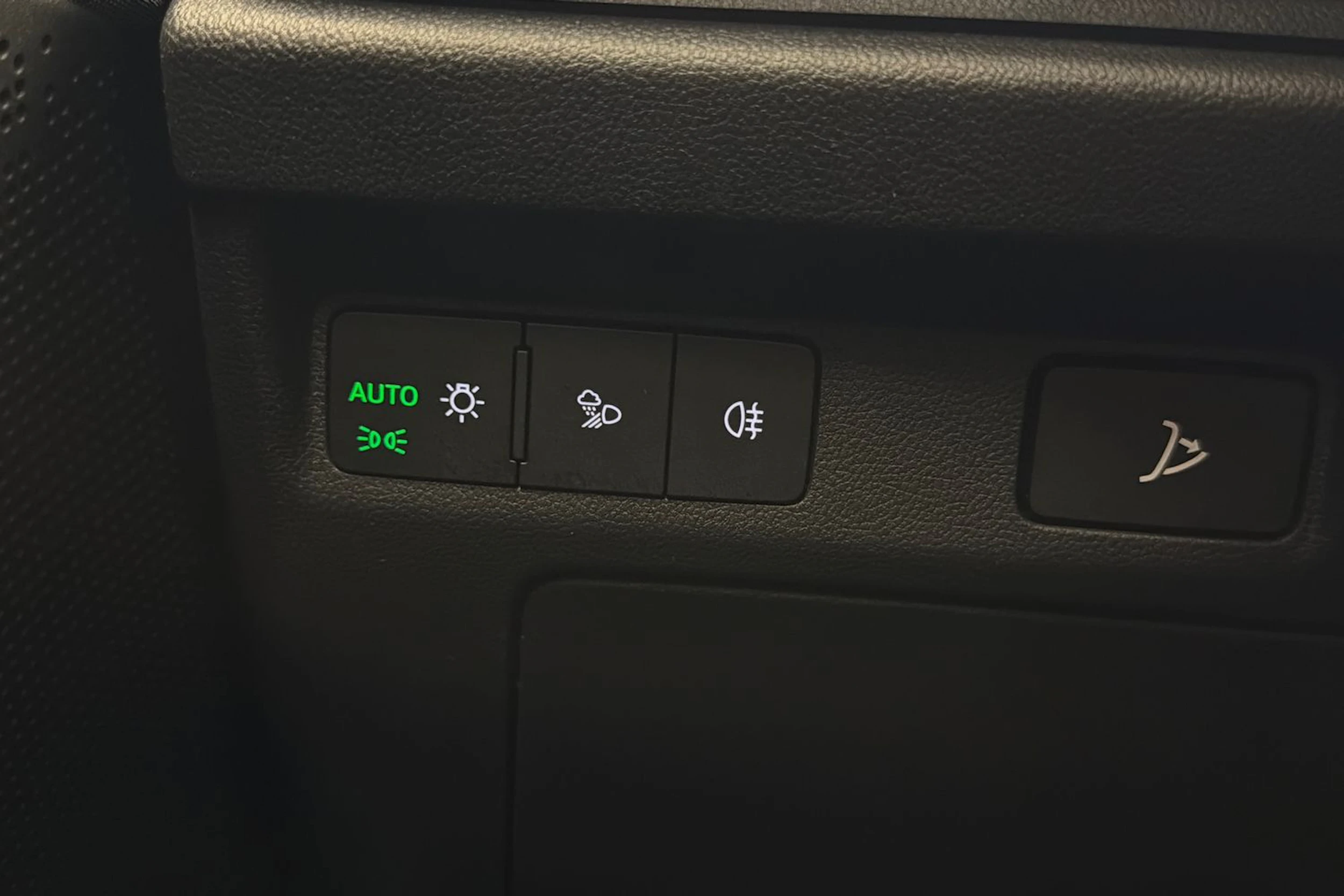 sininen Skoda Enyaq 2021 kuva 20.