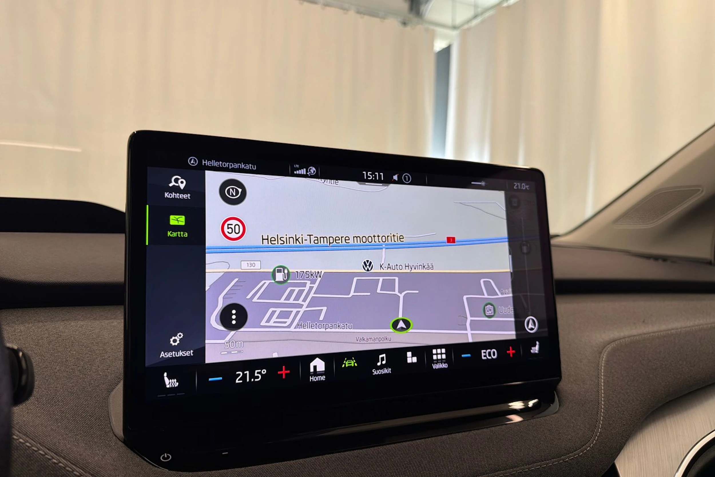 sininen Skoda Enyaq 2021 kuva 26.