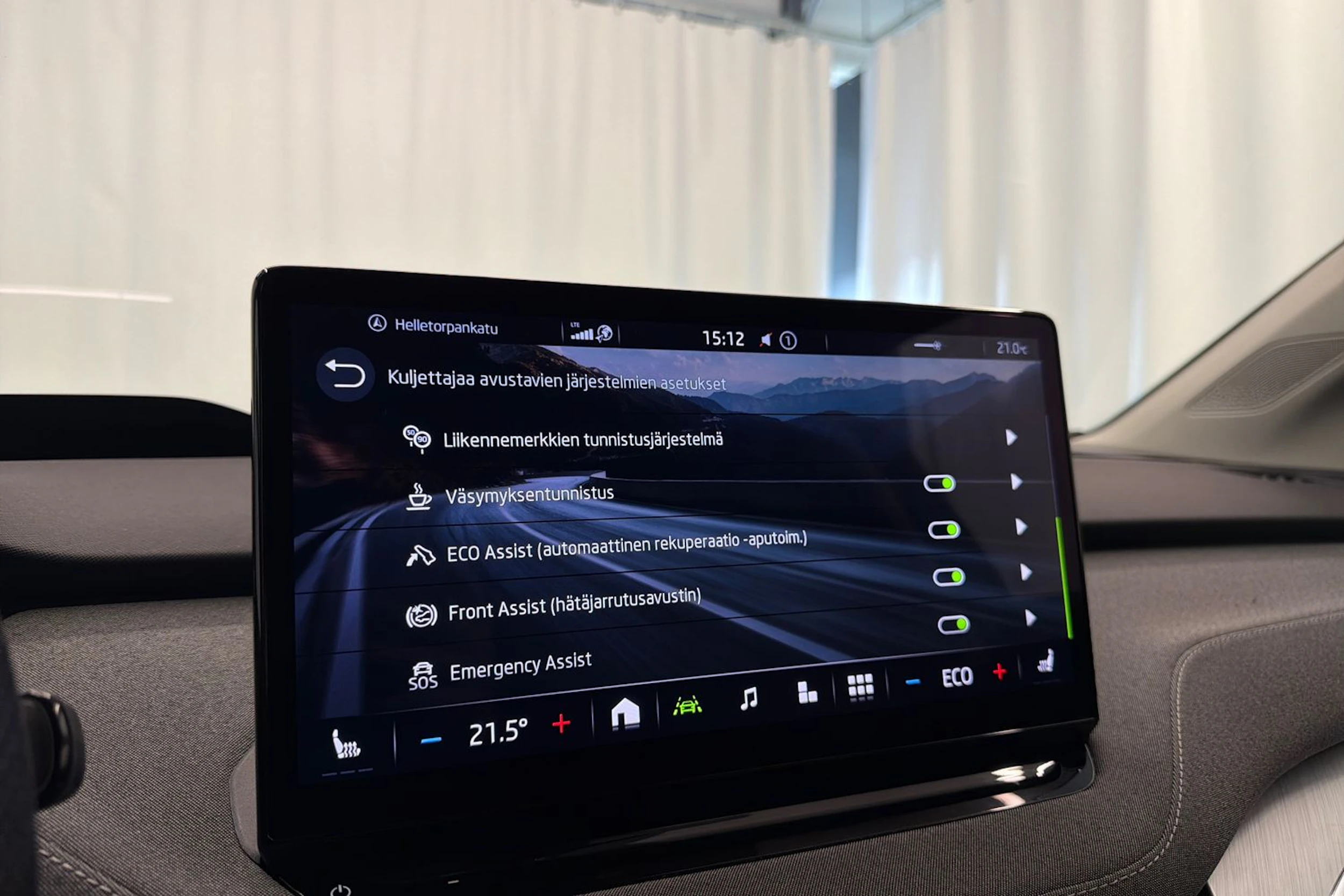 sininen Skoda Enyaq 2021 kuva 29.