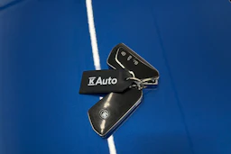 sininen Skoda Enyaq 2021 kuva 34.