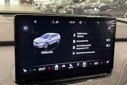 valkoinen Skoda Enyaq 2021 kuva 37.